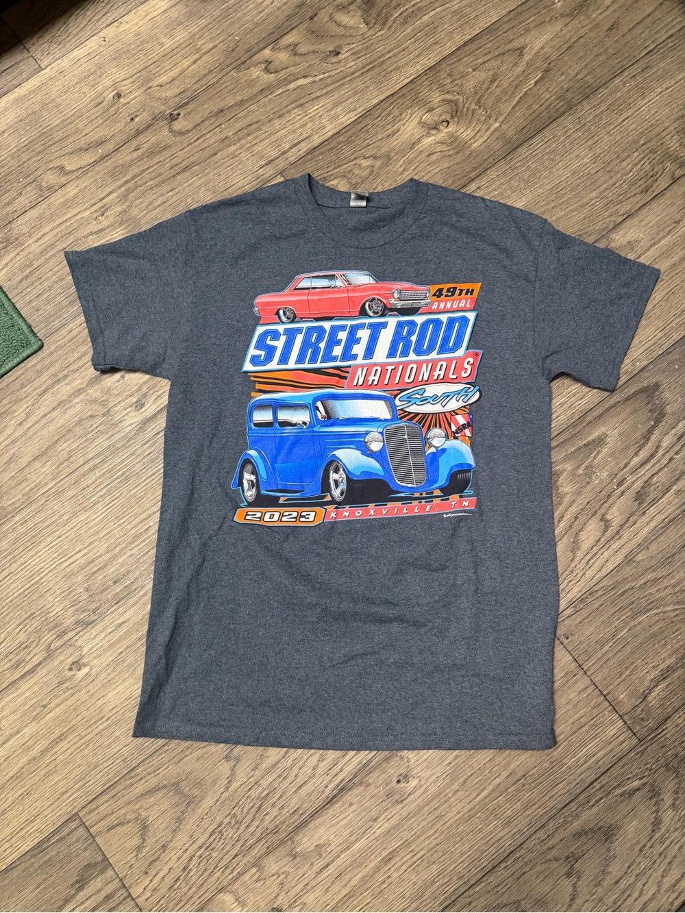 Street Rod Nationals 2023 Graphic Tee - Gray with Blue Print